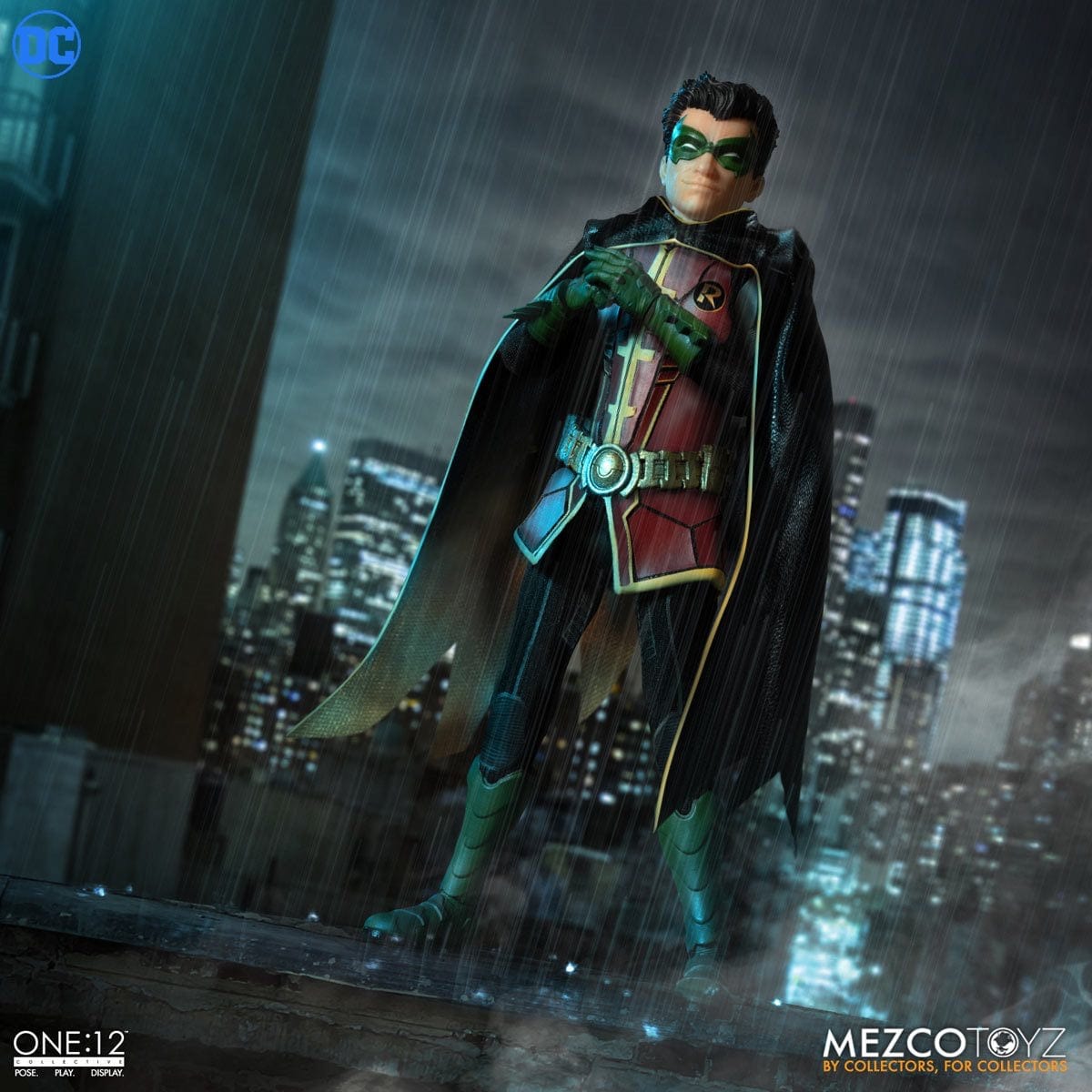 One:12 Collective Figures - DC Comics - Robin (Damian Wayne) - WORLD OF KIDZ