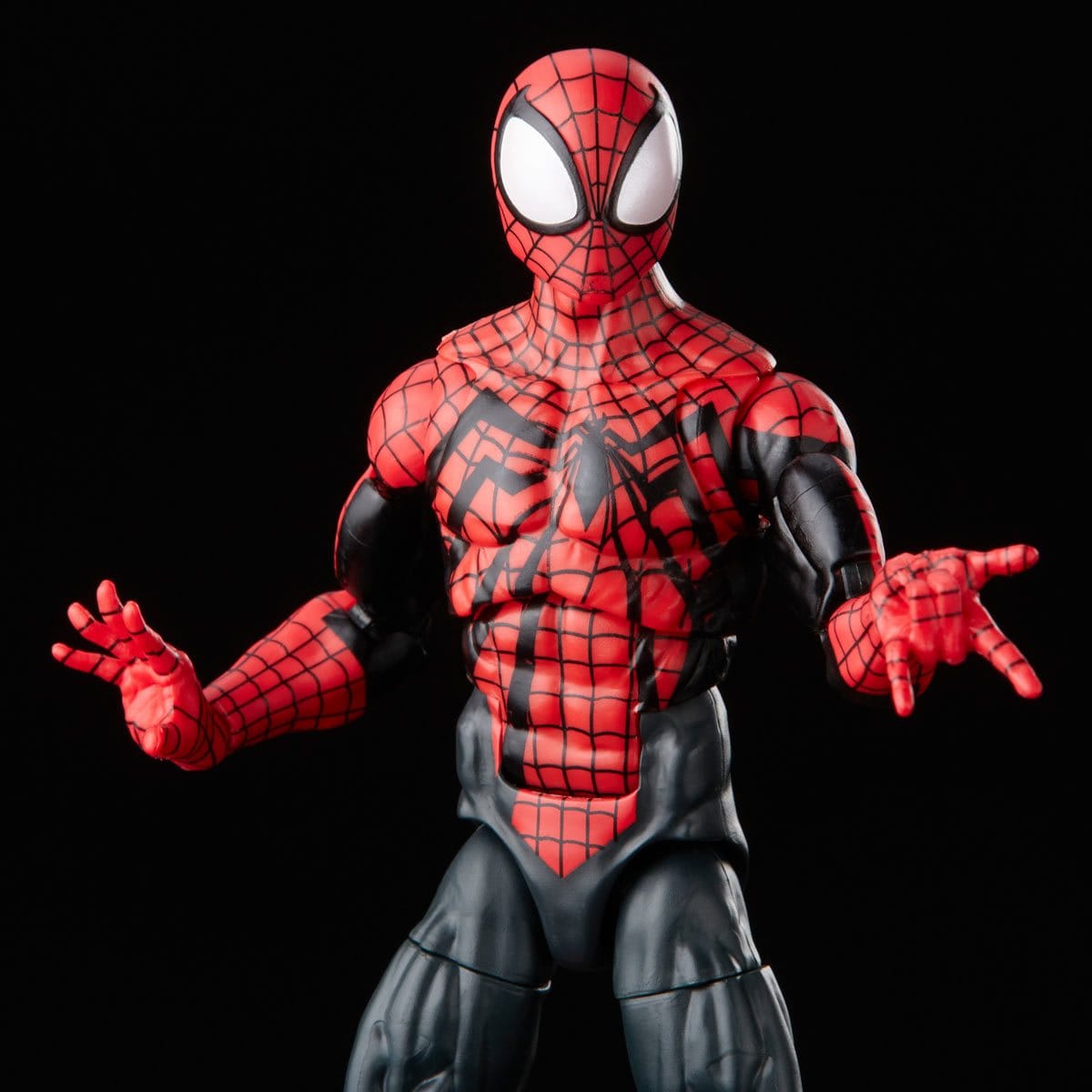 Spider-Man Retro Marvel Legends Ben Reilly Spider-Man 6-Inch Action Figure Pose