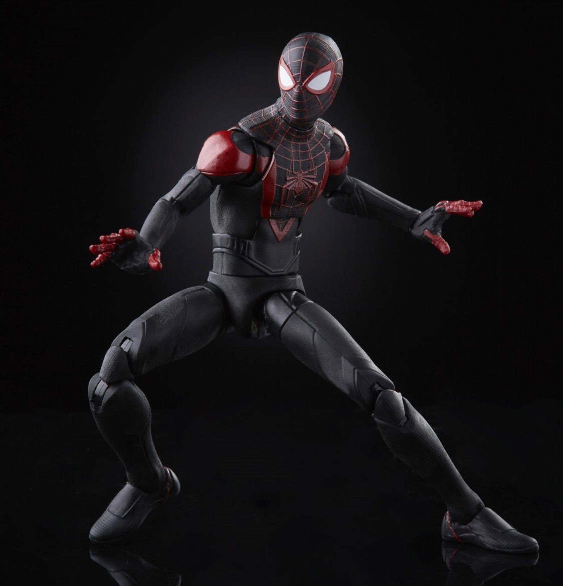 Spider-Man 3 Marvel Legends Miles Morales 6-Inch Action Figure Media pose