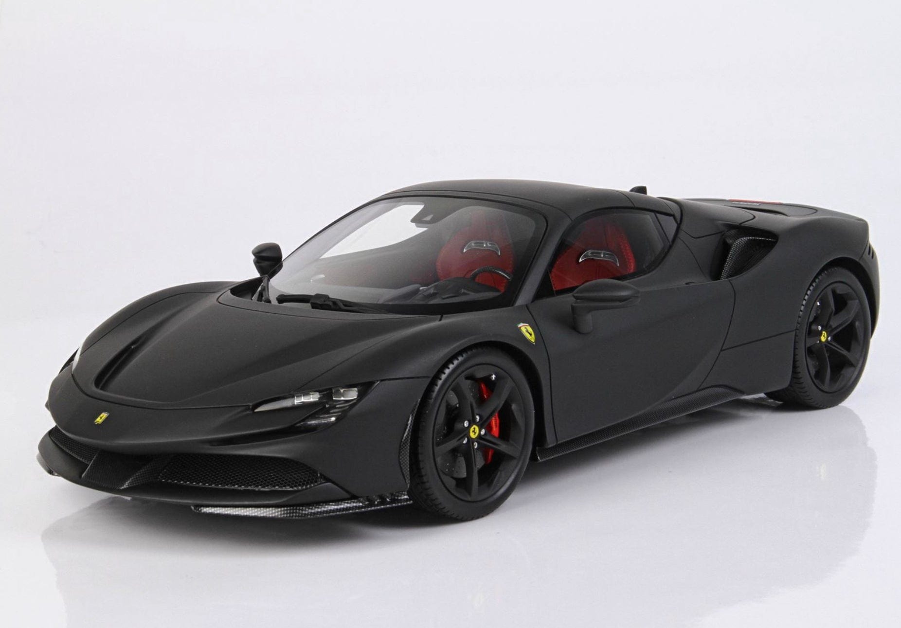 BBR-MODELS - FERRARI - SF90 STRADALE HYBRID SPIDER 1000hp CLOSED ROOF