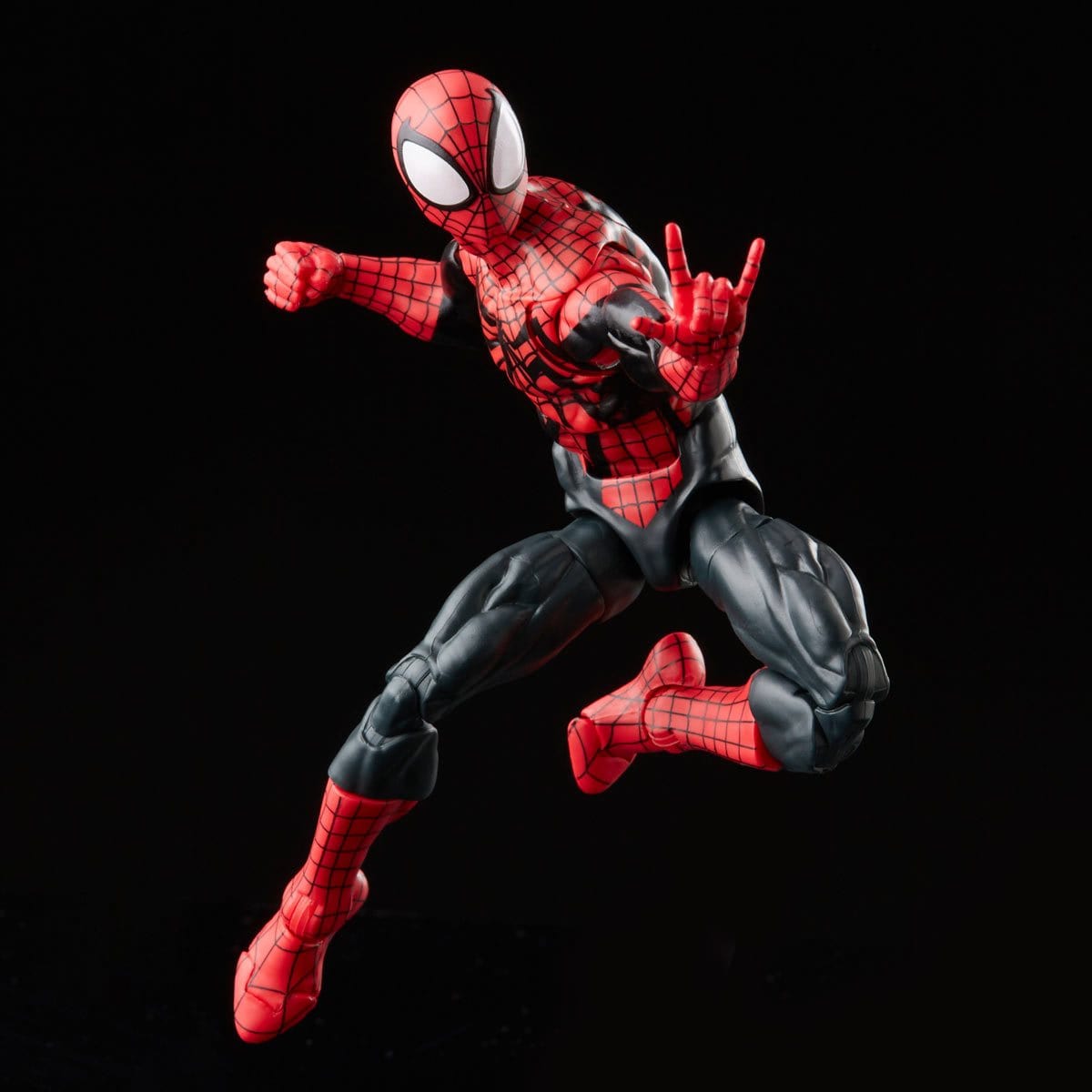 Spider-Man Retro Marvel Legends Ben Reilly Spider-Man 6-Inch Action Figure Jump