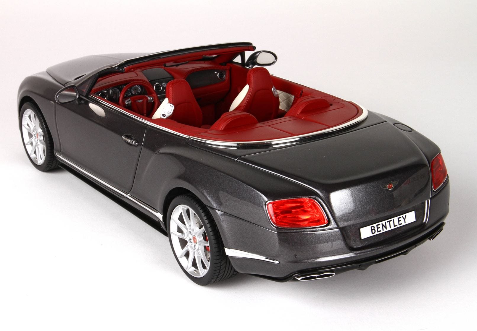Bentley Continental GT V8 S Convertible Dark Grey Satin BBR 1/18 Scale